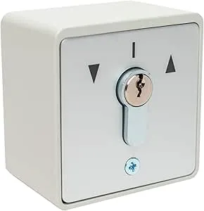 sleutelschakelaar opbouw 2 contacten incl din cilinder met 3 sleutels (aluminium geanodiseerd)
